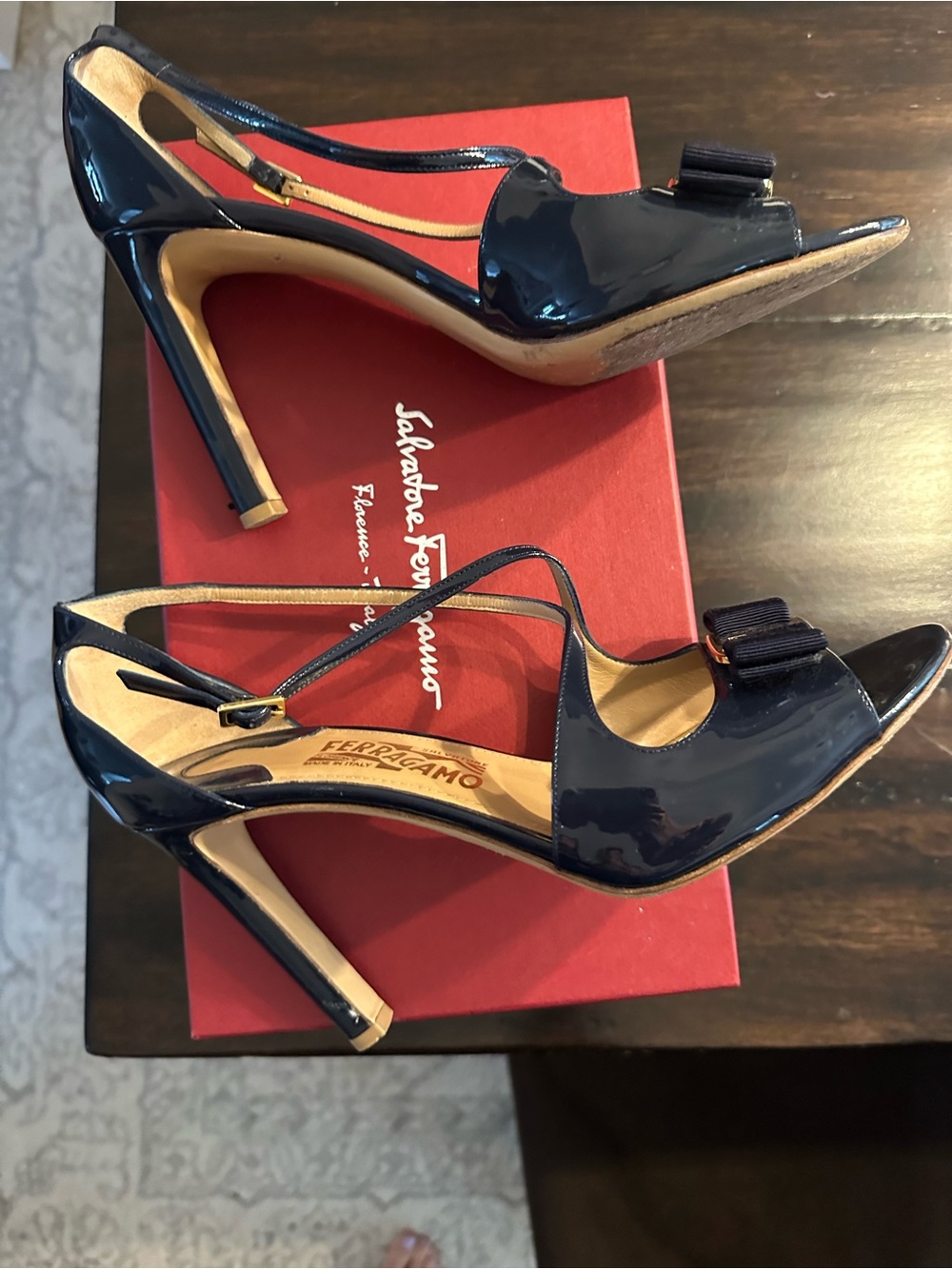 Salvatore Ferragamo Navy Patent Bow Slingback Heels with Gold Accent. Gabrielle - Picture 3 of 8